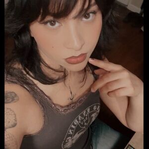 Meet your Posher, Jade Figueroa